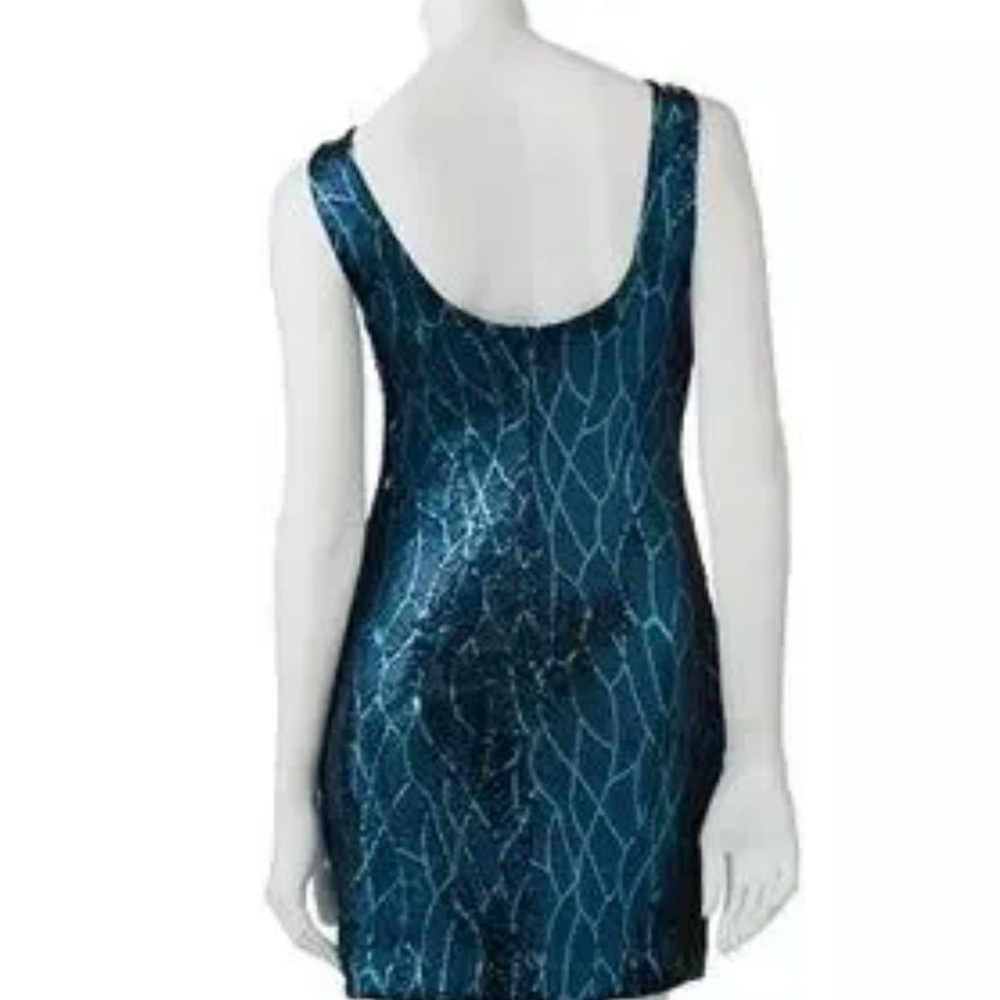 Sequined mini body con dress size small by lily rose